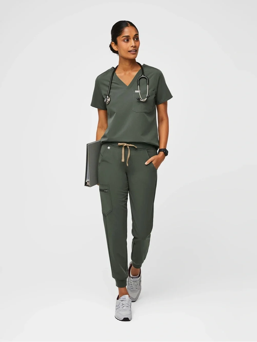 Figs Zamora moss green Jogger scrub pants - Picture 1 of 7